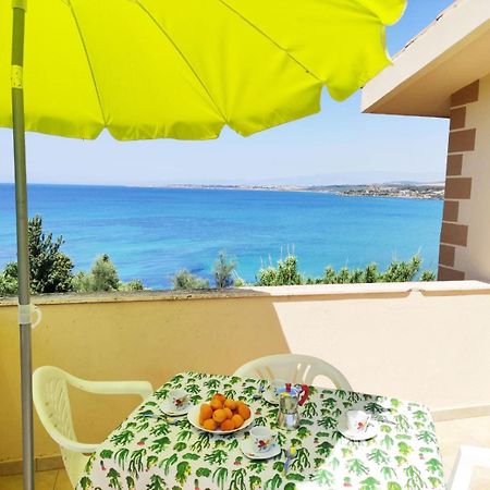 קאפו ריצוטו Villa Smeraldo - Mansarda Con Spettacolare Vista Sul Mare מראה חיצוני תמונה
